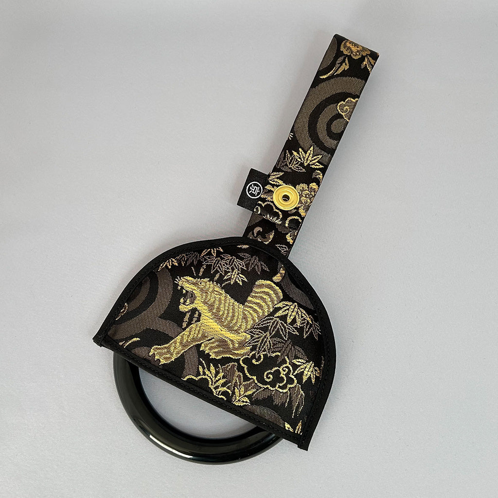 虎と龍 ゴールド つり革スカート